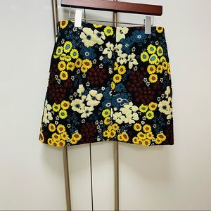 NWOT RACHEL by Rachel Roy polyester/spandex skirt multicolor Size 2.